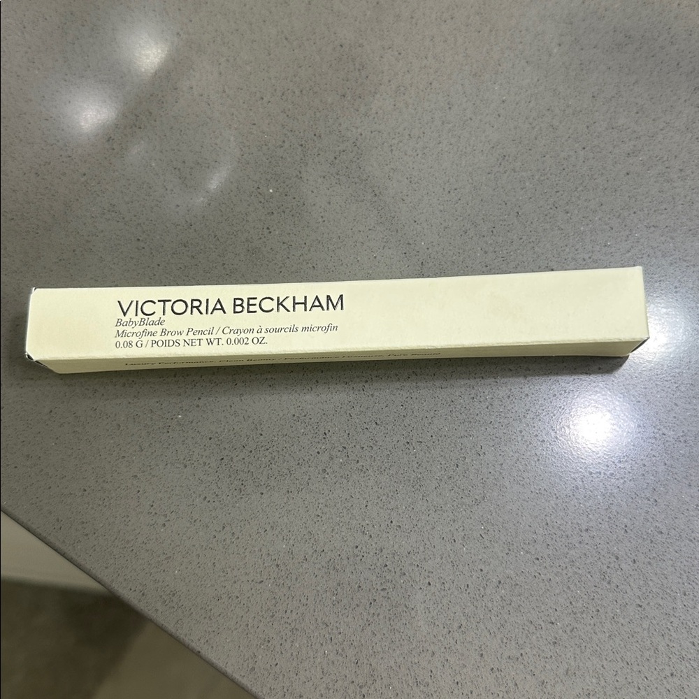 Babyblade Eyebrow Pencil - Dark Brown - Picture 4 of 7